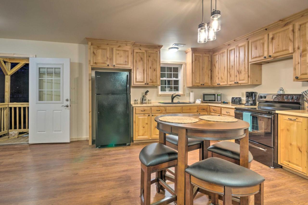 Cozy Bryson City Cabin On Tuck River With Fire Pit! Εξωτερικό φωτογραφία